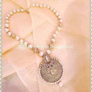 New Vintage faux pearl necklace with cut stones and ornate antique gold pendant